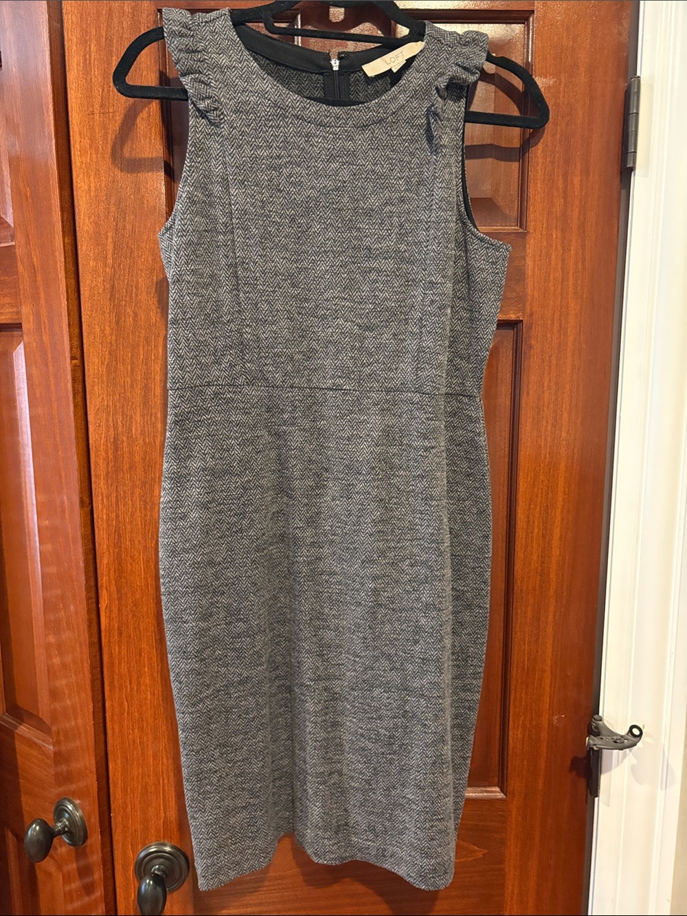 LOFT Heathered Gray Sleeveless Sheath Dress